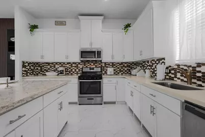 6415 Bowling Green Street, Houston, TX 77021 - Photo 12