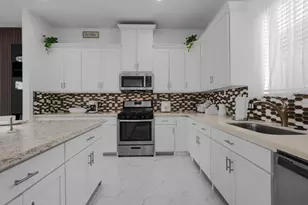 6415 Bowling Green St, Houston, TX 77021 - Photo 12