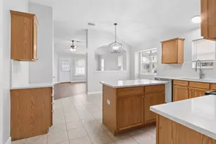 4543 Noble Ct, Baytown, TX 77521 - Photo 12