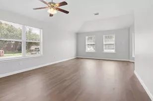 4543 Noble Ct, Baytown, TX 77521 - Photo 8