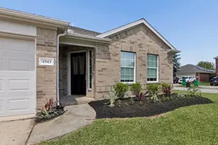 4543 Noble Ct, Baytown, TX 77521 - Photo 4