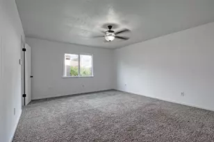 5510 Hickory Forest Dr, Houston, TX 77088 - Photo 6
