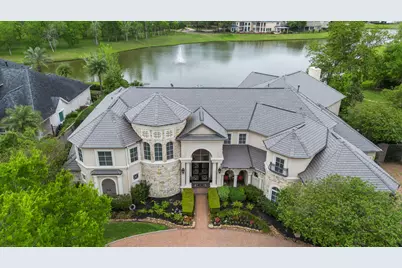 9 Waters Lake Boulevard, Missouri City, TX 77459 - Photo 1