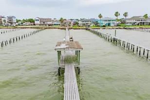 1417 8th St, Dickinson, TX 77539 - Photo 42