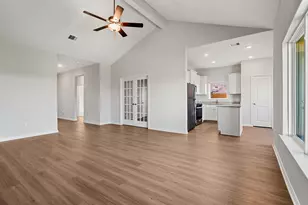 421 Sunny Highlands Dr, Katy, TX 77493 - Photo 4