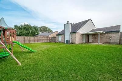 9905 Brookview Drive, La Porte, TX 77571 - Photo 44
