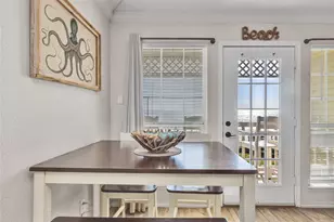 6300 Seawall Blvd, Galveston, TX 77551 - Photo 4