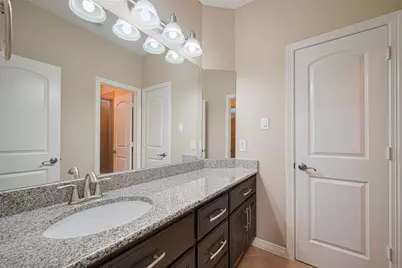 4722 Burclare Court, Sugar Land, TX 77479 - Photo 34