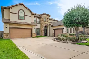 4722 Burclare Ct, Sugar Land, TX 77479 - Photo 2