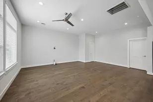 2310 Langston St, Houston, TX 77007 - Photo 8