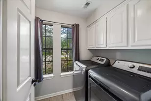 3914 Hill Springs Dr, Houston, TX 77345 - Photo 28