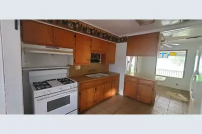 6136 25th Street, Groves, TX 77619 - Photo 8