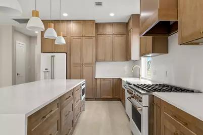 8707 Water Oak Drive, Tomball, TX 77375 - Photo 6