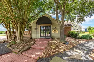 18800 Egret Bay Blvd, Webster, TX 77058 - Photo 36