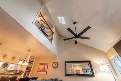 18800 Egret Bay Boulevard #1405, Webster, TX 77058 - Photo 8