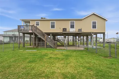 1972 Avenue D, Crystal Beach, TX 77650 - Photo 26