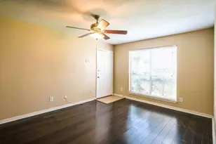 3900 Woodchase Dr, Houston, TX 77042 - Photo 2