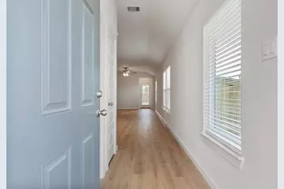 2971 Colonia Blossom Lane, Pinehurst, TX 77362 - Photo 16