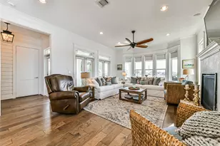 4118 Sand Hill Ct, Galveston, TX 77554 - Photo 10
