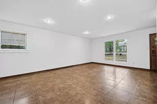 2716 Echo St, The Woodlands, TX 77380 - Photo 10