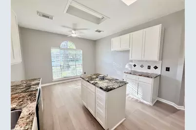 2915 Veva Drive, Pearland, TX 77584 - Photo 4