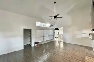8215 Sean Park Ct, Houston, TX 77095 - Photo 2