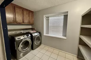 8215 Sean Park Ct, Houston, TX 77095 - Photo 8