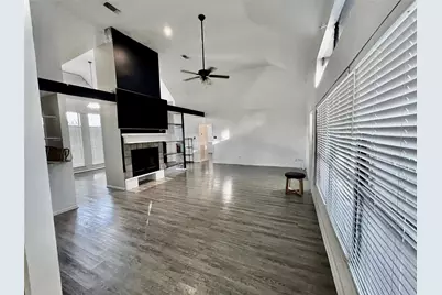 8215 Sean Park Court, Houston, TX 77095 - Photo 4