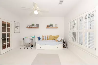 4002 Arnold Street, West University Place, TX 77005 - Photo 24