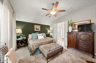 325 Sky Top Dr, Montgomery, TX 77316 - Photo 10
