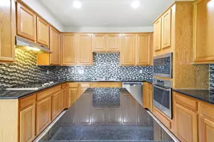3126 Waters View Dr, Sugar Land, TX 77478 - Photo 20
