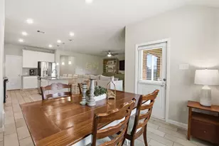 2218 Brisa Ln, Baytown, TX 77523 - Photo 22