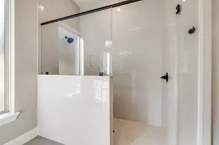 357 Covey Ln, Sealy, TX 77474 - Photo 12