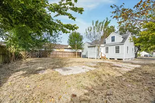 5128 Leeland St, Houston, TX 77023 - Photo 14