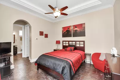 1611 Lynnview Drive, Houston, TX 77055 - Photo 42