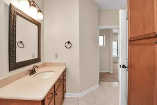 1611 Lynnview Dr, Houston, TX 77055 - Photo 32