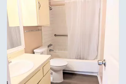 10855 Meadowglen Lane #702, Houston, TX 77042 - Photo 8