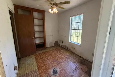 550 E Melville Drive, Crosby, TX 77532 - Photo 6
