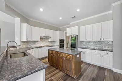 2905 Harvest Hill Drive, Friendswood, TX 77546 - Photo 16