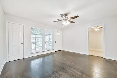 5855 Beldart Street, Houston, TX 77033 - Photo 14