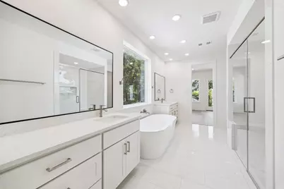 1321 Alexander Street, Houston, TX 77008 - Photo 18