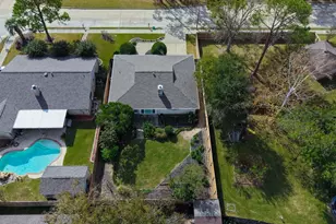 16327 Blackhawk Blvd, Friendswood, TX 77546 - Photo 30