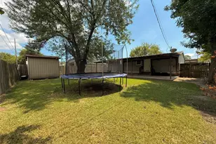 2000 W W Humble St, Baytown, TX 77520 - Photo 12