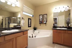 1356 Studer St, Houston, TX 77007 - Photo 12