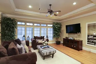 1356 Studer St, Houston, TX 77007 - Photo 4