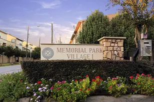 1356 Studer St, Houston, TX 77007 - Photo 18