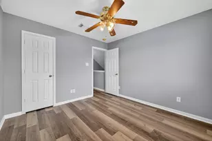 8253 Fuqua Gardens Dr, Houston, TX 77075 - Photo 24