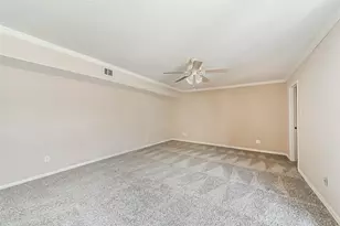4008 Breakwood Dr, Houston, TX 77025 - Photo 18