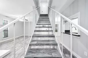 5528 Beverly Hill St, Houston, TX 77056 - Photo 14