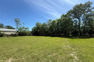 155 County Rd 133, Alvin, TX 77511 - Photo 20